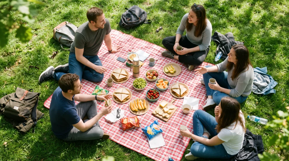 10 Class Reunion Ideas (2)